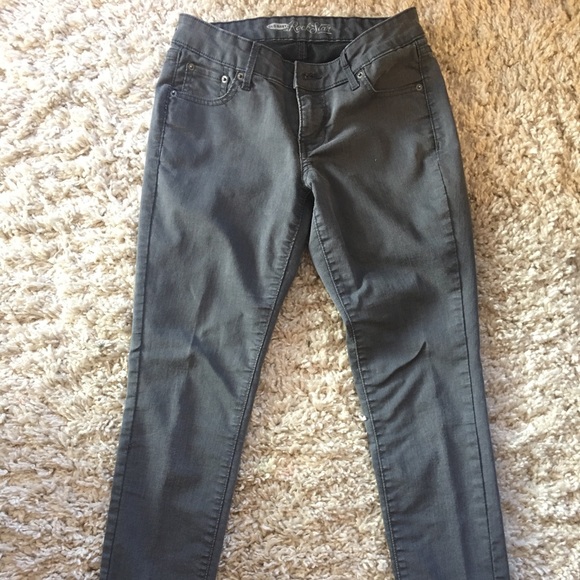 Pants - Picture 2 of 3